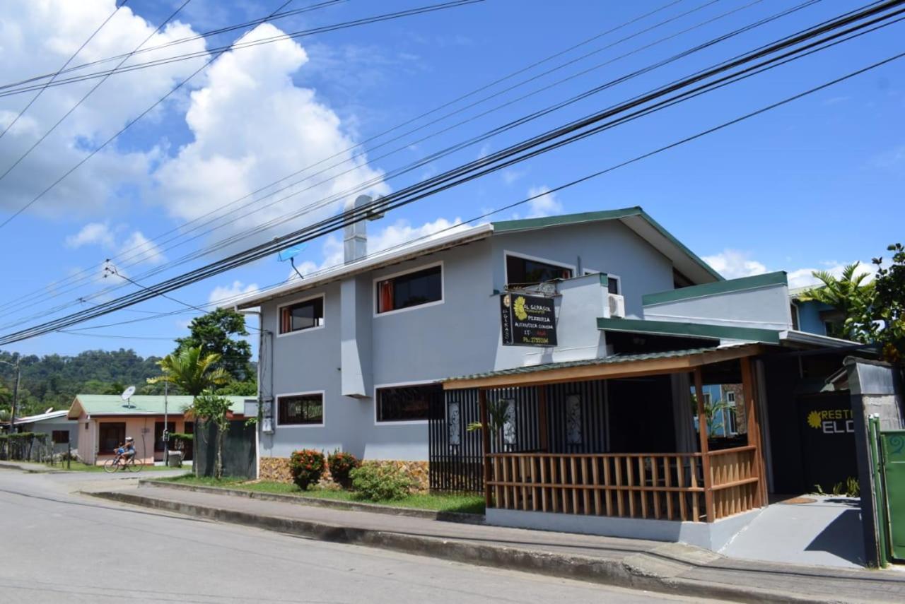 Marfi Inn กาอุยตา ภายนอก รูปภาพ